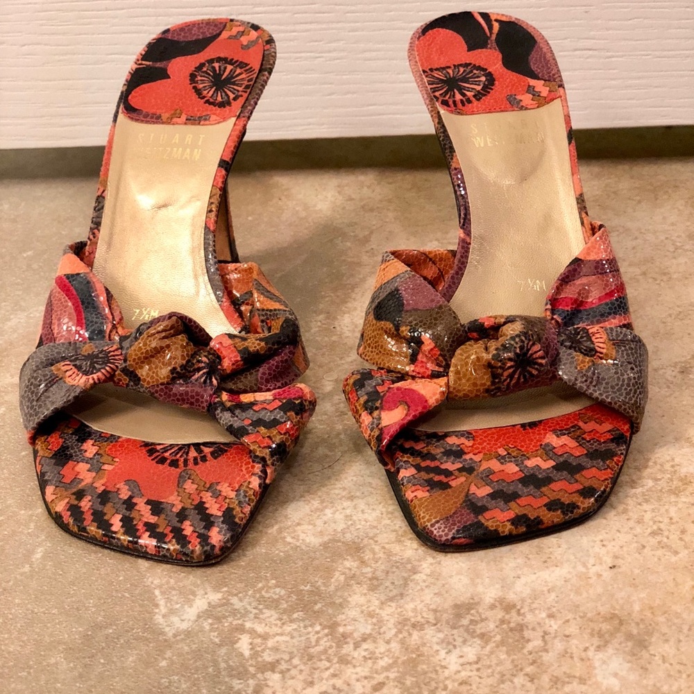 Stuart Weitzman kitten heels